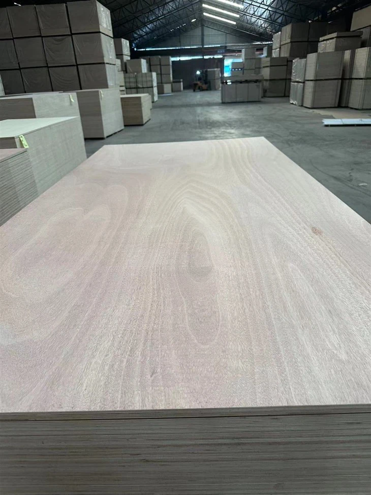 Okoume Veneer Faced Plywood