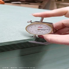 Зелена MDF плоскост устойчива на влага